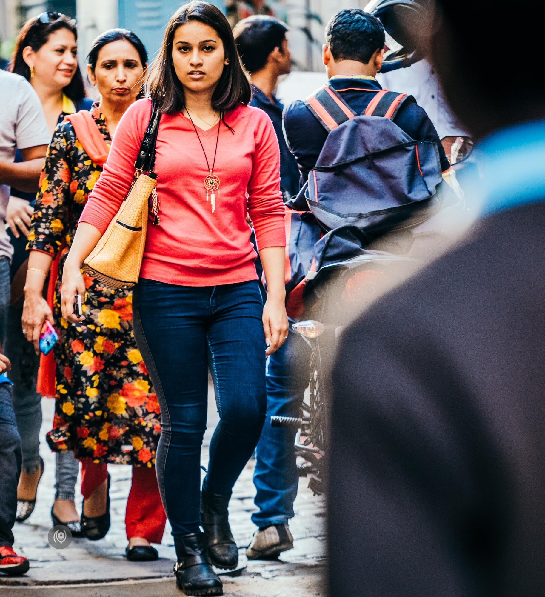 #EyesForStreetStyle, #NewDelhi, Naina.co, Luxury Photographer, Lifestyle Photographer, Luxury Blogger, Lifestyle Blogger, Experience Collector, Indian Street Style, Street Style Photography, India, Street Style