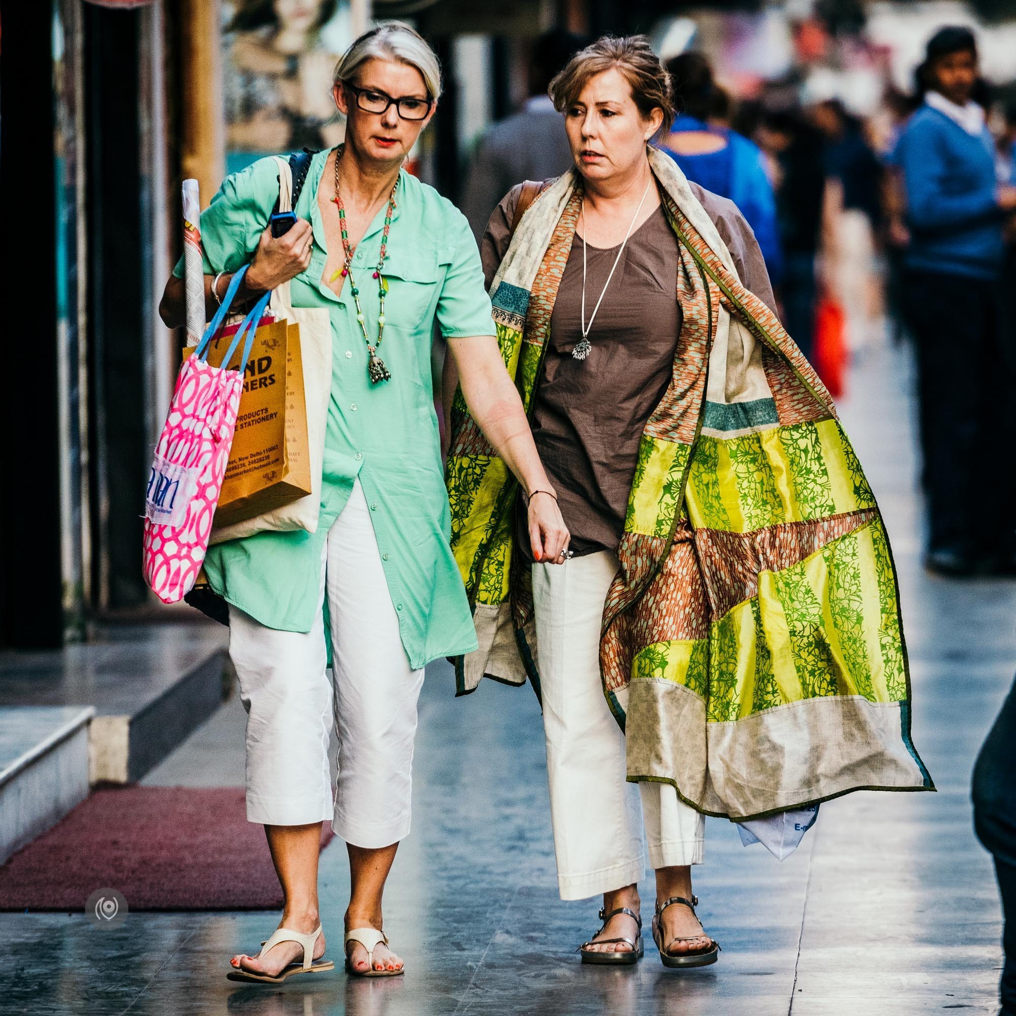 #EyesForStreetStyle, #NewDelhi, Naina.co, Luxury Photographer, Lifestyle Photographer, Luxury Blogger, Lifestyle Blogger, Experience Collector, Indian Street Style, Street Style Photography, India, Street Style