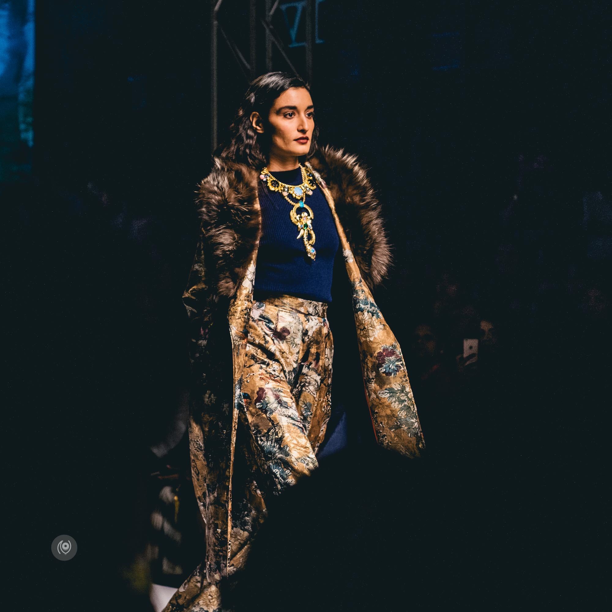 #CoverUp 65, #AIFWAW16, Amazon India Fashion Week Autumn Winter 2016, Varun Bahl, Hemant Nandita, Pushpak Vimaan, Crazy Palette, Naina.co, Naina Redhu, Luxury Photographer, Lifestyle Photographer, Luxury Blogger, Lifestyle Blogger, Experience Collector, Personal Style, #MadeInIndia, #CoverUp