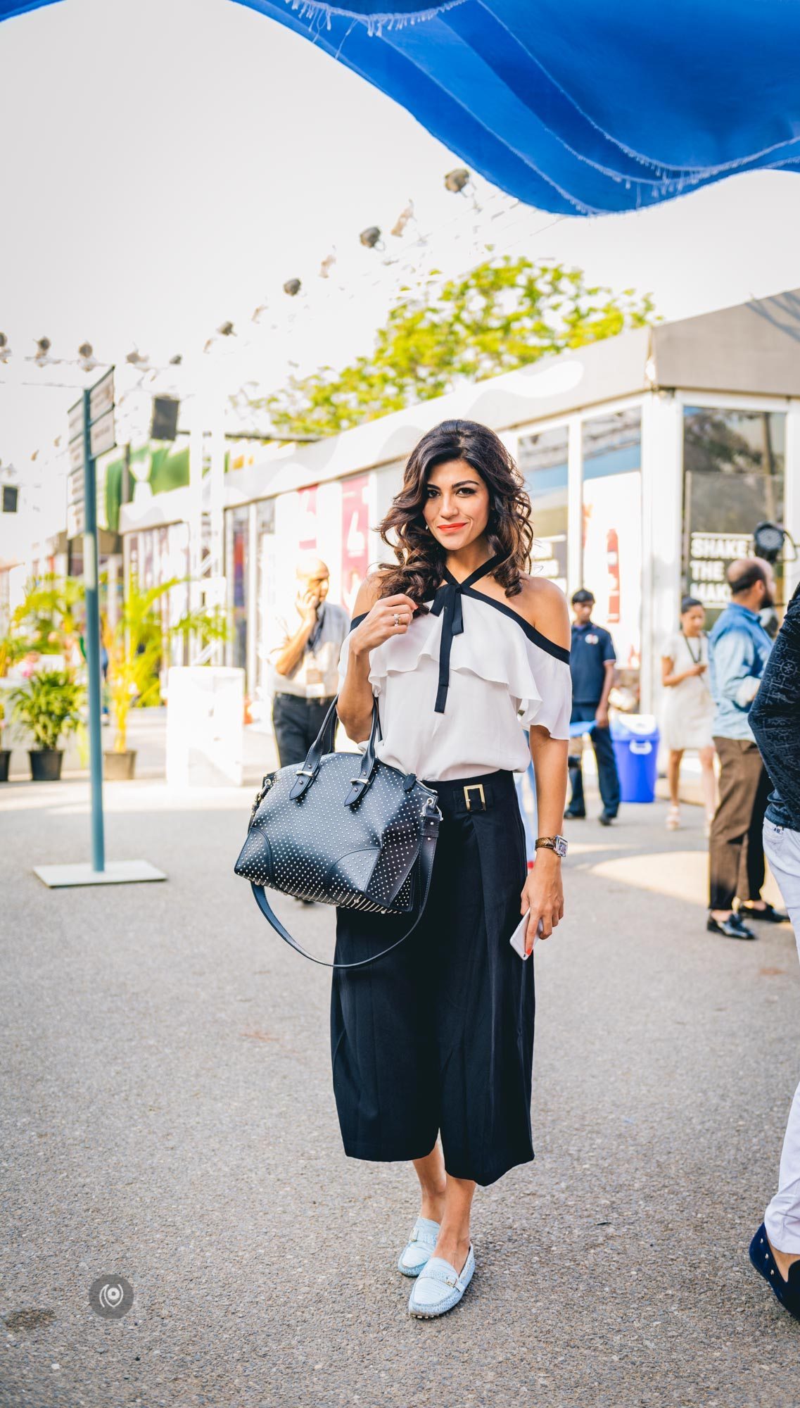 #EyesForStreetStyle, #AIFWAW16, Amazon India Fashion Week Autumn Winter 2016, Naina.co, Naina Redhu, Luxury Photographer, Lifestyle Photographer, Luxury Blogger, Lifestyle Blogger, Experience Collector, Personal Style