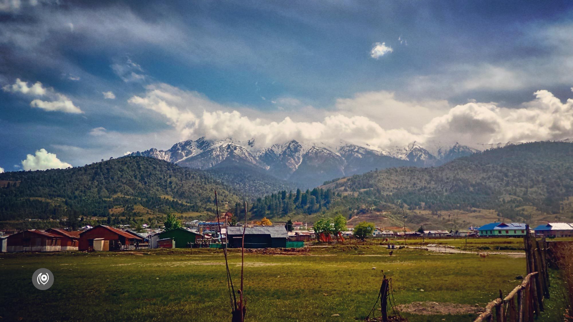 Sunny Day in Menchukha, Menchukha Valley, Menchuka, Mechuka, Arunachal Pradesh, Assam, Flight, Travel Photographer, Travel Blogger, Luxury Photographer, Luxury Blogger, EyesForDestinations, EyesForArunachal, #EyesForDestinations, #EyesForArunachal, Insect Bite, Yargap Chu, Yargapchu River