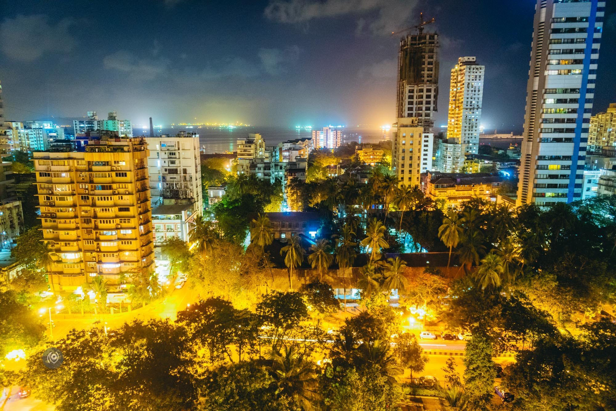 Naina.co, Naina Redhu, #REDHUxBOMBAY, #EyesForBombay, #EyesForIndia, #EyesForDestinations, Luxury Blogger, Luxury Photographer, Lifestyle Blogger, Lifestyle Photographer, Travel Blogger, Travel Photographer, Timelapse, Taj vivanta, JVLR, Night time