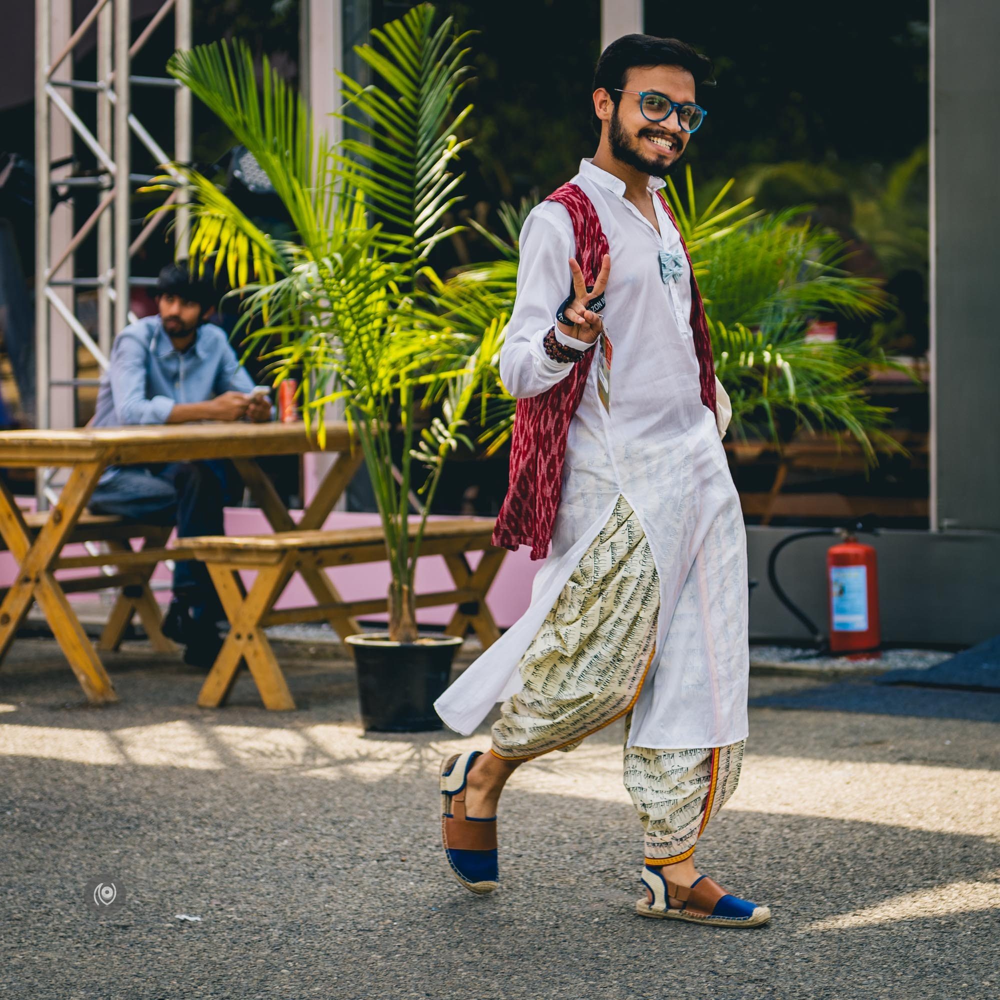 #EyesForStreetStyle, #AIFWAW16, Amazon India Fashion Week Autumn Winter 2016, Naina.co, Naina Redhu, Luxury Photographer, Lifestyle Photographer, Luxury Blogger, Lifestyle Blogger, Experience Collector, Personal Style