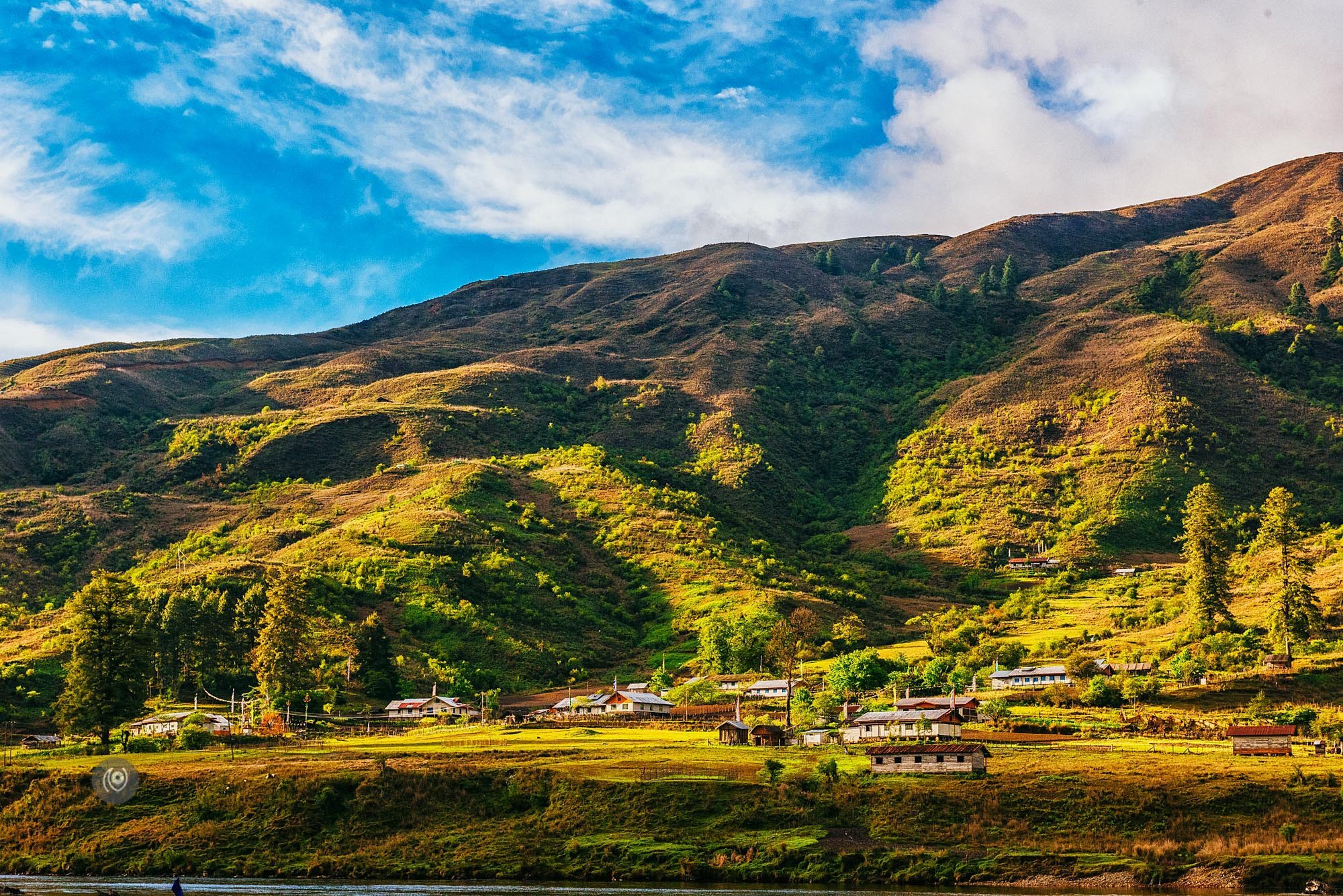 Landscape, #EyesForArunachal, Naina.co, Luxury Photographer, Lifestyle Photographer, Travel Photographer, Fashion Photographer, Naina Redhu, #EyesForDestinations, #EyesForIndia, Destination Photographer, India, Arunachal Pradesh, Experience Collector, Photo Story, Visual Experience Collector, Aalong, Aalo, Menchukha, Dorjeeling, Yorlung