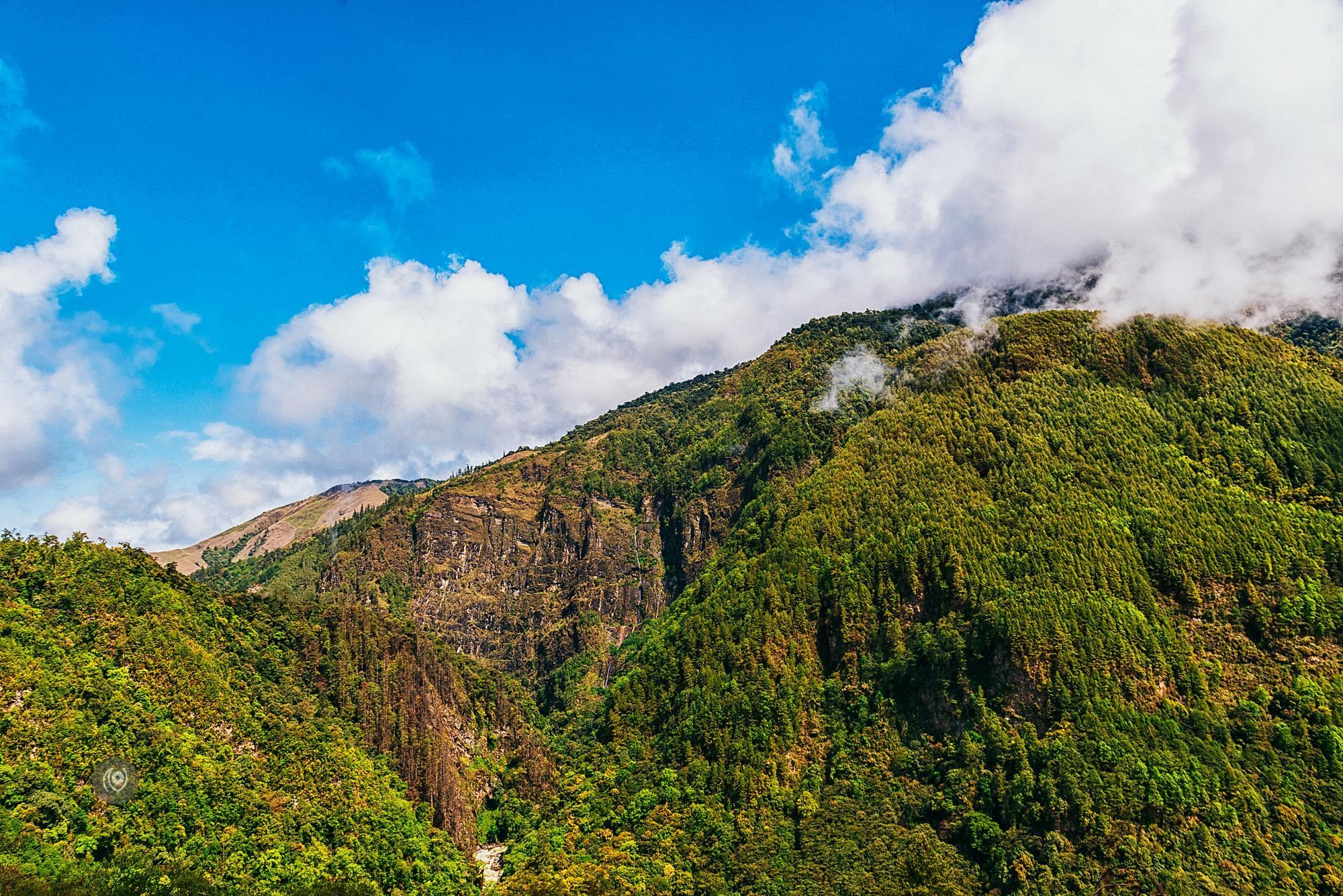 Landscape, #EyesForArunachal, Naina.co, Luxury Photographer, Lifestyle Photographer, Travel Photographer, Fashion Photographer, Naina Redhu, #EyesForDestinations, #EyesForIndia, Destination Photographer, India, Arunachal Pradesh, Experience Collector, Photo Story, Visual Experience Collector, Aalong, Aalo, Menchukha, Dorjeeling, Yorlung