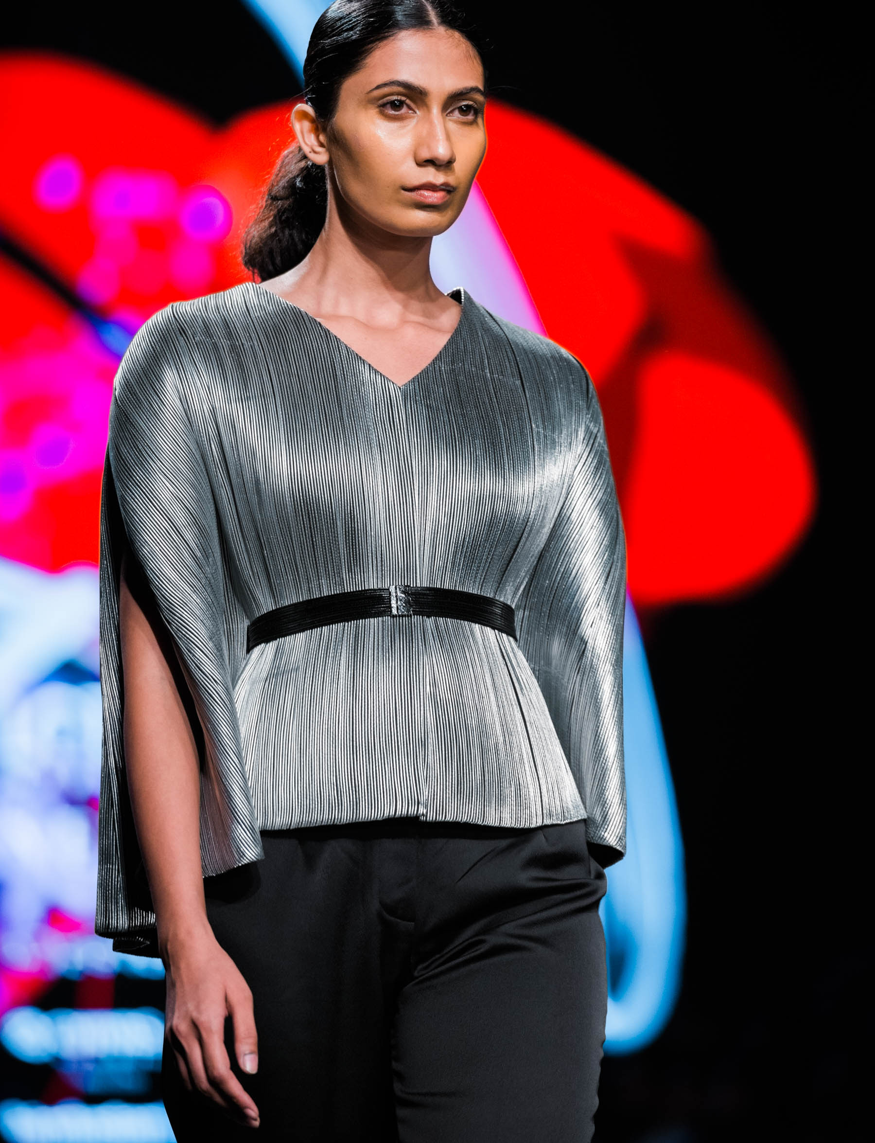 Naina Redhu, Naina.co, Rimzim Dadu, Fashion Designer, FDCI, Lotus MakeUp India Fashion Week Spring Summer 2019, LMIFWSS19, LMIFW, India Fashion Week, Fashion Week Delhi, MadeInIndia, Made In India, EyesForFashion, Professional Photographer, Blogger, Fashion Photographer, Lifestyle Photographer, Luxury Photographer, Delhi Photographer, Gurgaon Photographer, Delhi Blogger, Gurgaon Blogger, Indian Blogger