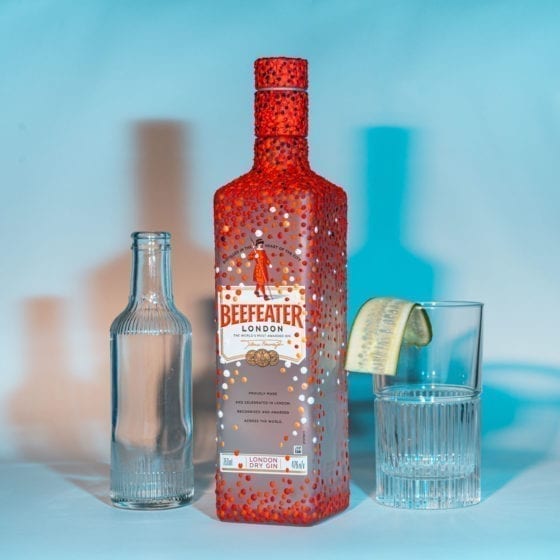 world gin day, world cucumber day, 13th june, 14th june, worldginday, worldcucumberday, beefeater, pernod ricard, beefeater india, beefeater gin, cucumber slice, schweppes tonic water, schweppes, drink responsibly, cheers, world gin day india, india, product photography, product photographer india, lifestyle photographer india, luxury photographer india, luxury blogger india, lifestyle blogger india, gin and tonic, gin tonic, tanqueray, french 75, pink gin, aviation gin, gin day, national gin day, international gin day