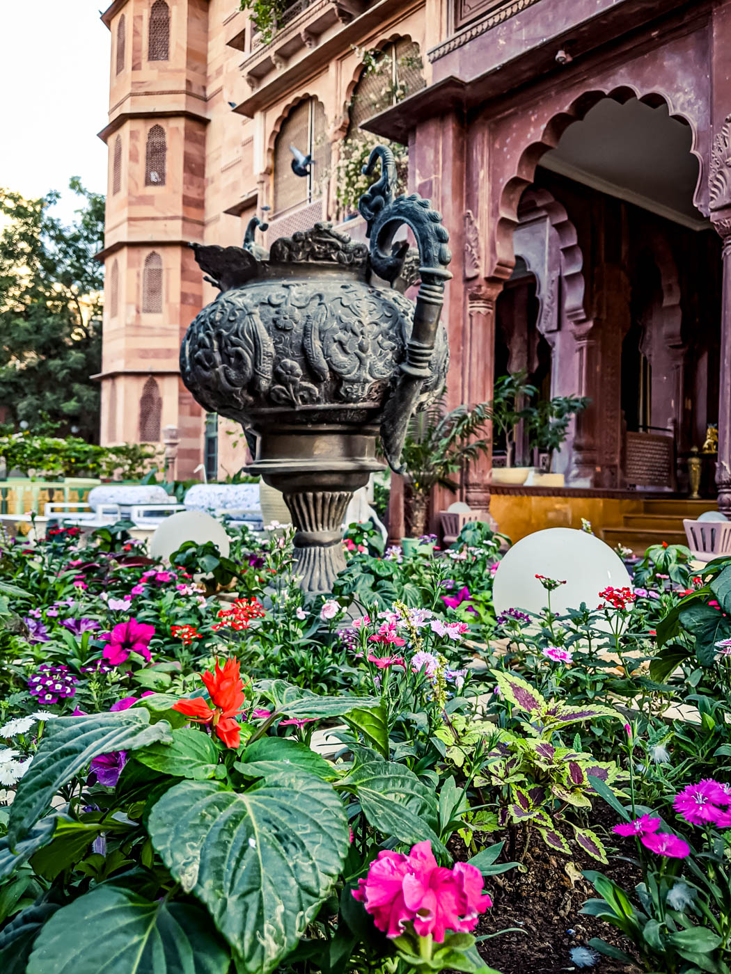 narendra bhawan bikaner, narendra bhawan, eyesforrajasthan, eyesfordestinations, bikaner, rajasthan, travel photogapher, nainaxnarendrabhawan, best boutique hotel in india, indian boutique hotel, narendra bhawan india, narendra singh, naina redhu, naina, lifestyle photographer, travel blogger