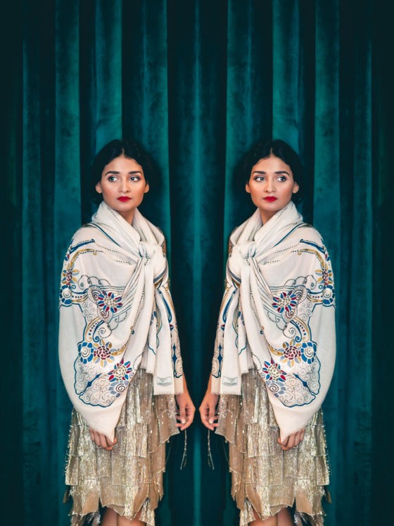 karishma jhalani, jyotika jhalani, janavi india, kiera chaplin, portraiture, luxury shawls, luxury stoles, cashmere shawls, cashmere stoles, fashion photography, luxury cashmere, fashion portraits, naina redhu, naina.co, fashion photographer, naina, luxury photographer, luxury photography