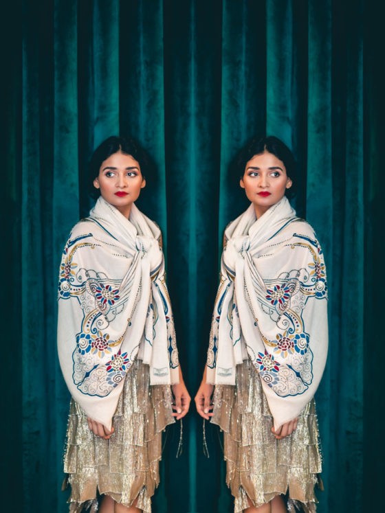 karishma jhalani, jyotika jhalani, janavi india, kiera chaplin, portraiture, luxury shawls, luxury stoles, cashmere shawls, cashmere stoles, fashion photography, luxury cashmere, fashion portraits, naina redhu, naina.co, fashion photographer, naina, luxury photographer, luxury photography