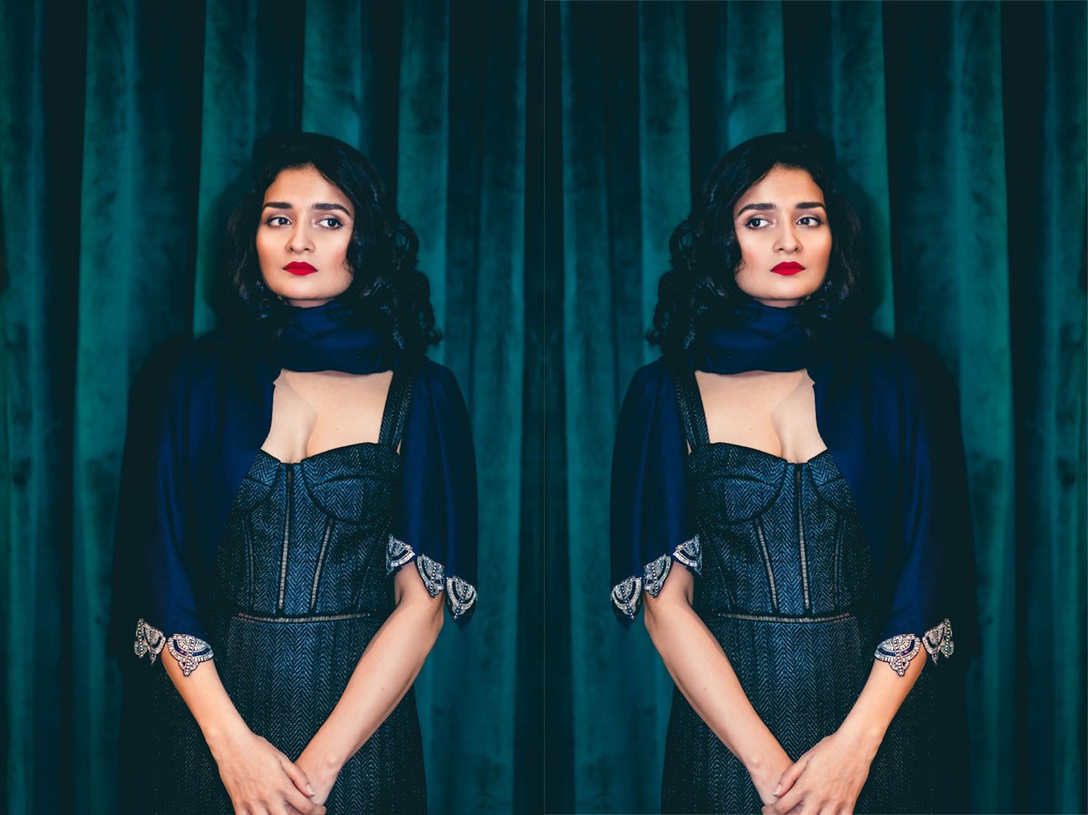 karishma jhalani, jyotika jhalani, janavi india, kiera chaplin, portraiture, luxury shawls, luxury stoles, cashmere shawls, cashmere stoles, fashion photography, luxury cashmere, fashion portraits, naina redhu, naina.co, fashion photographer, naina, luxury photographer, luxury photography