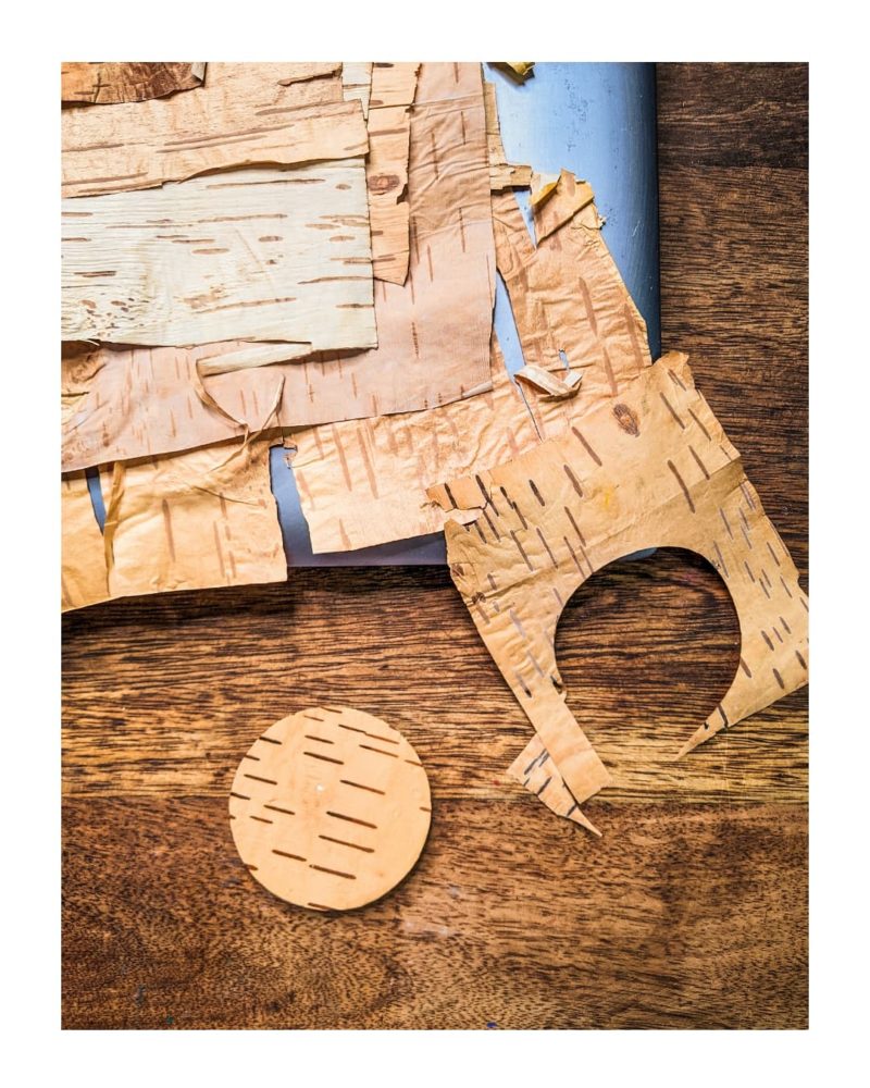 Contemporary Art, Bhojpatra, Original Art, KhaosPhilos, Abstract Art, Independent Artist, Art Brooch, Wooden Brooch, Mini Painting, Brooches Of Instagram, Timeless Art Brooches Are Back, Art Jewellery, Contemporary Brooch, Brooch, Wearable Art Brooch, Hand Made, Hand Made Brooch, Bring Back The Brooch, Artists Of Instagram, Brooch Of The Day, One Of A Kind, Show Me Your Brooches, How To Spend It, The Cool Hunter, Contemporary Jewellery, Contemporary Jewelry, Himalayan Birch, Tree Bark, Wearable Art, Naina, Redhu, Naina.co, Khaos Philos