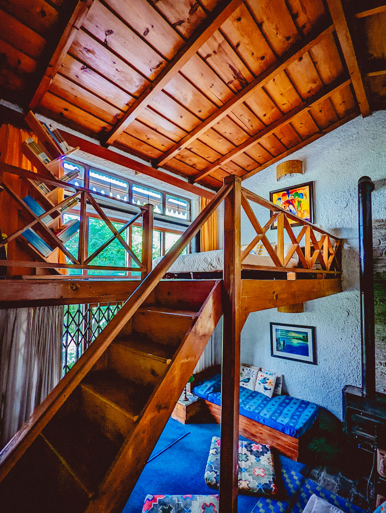 mukteshwar, airbnb cottage, rajat sethi, uttarakhand, iris cottage, eyesfordestinations, uttarakhand cottage, uttarakhand homestay, naina redhu, naina, travel blogger, travel photographer, professional photographer, hospitality professional