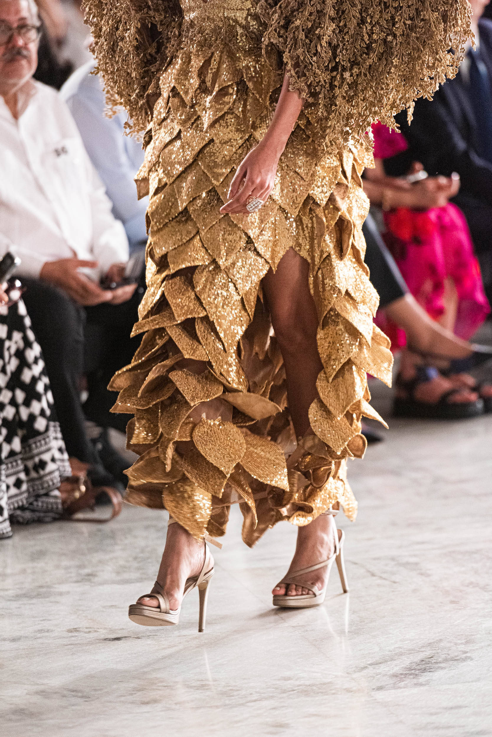 rahul mishra, divya mishra, couture 2022, the tree of life, thetreeoflife, treeoflife, fashion designer, indian fashion designer, french embassy in india, embassy of france in india, couture presentation, runway, fashion show, professional photographer, naina redhu, naina.co, eyesforfashion, indian fashion, indian couture, rahul mishra couture