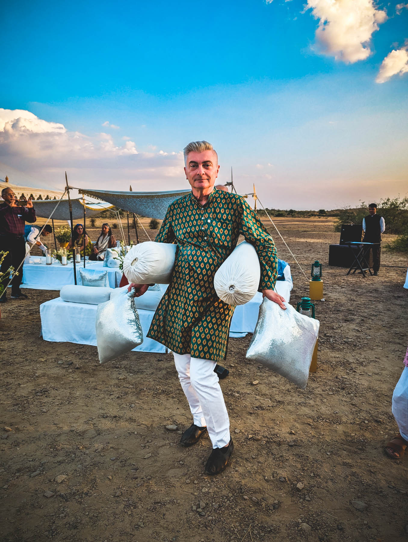 kuldhara oasis, holi sundowner, suryagarh jaisalmer, nainaxsuryagarh, holi 2023, naina.co, naina redhu, eyesfordestinations, incredible india, rajasthan, jaisalmer, desert oasis