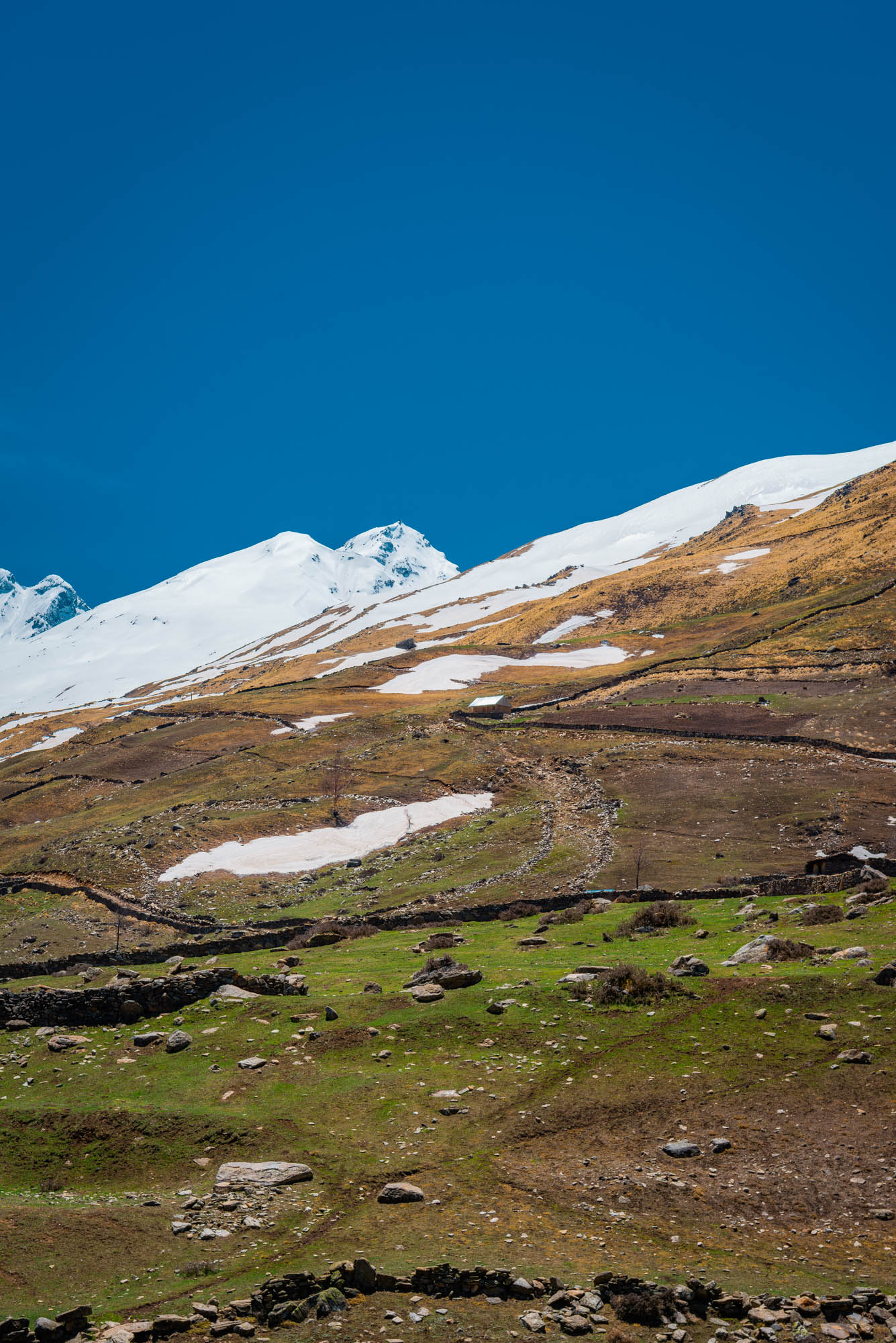 Banjara Experiences, Banjara Valley Retreat, Blogger, Himachal Pradesh, Hospitality Photographer, influencer, lifestyle photographer, luxury photographer, naina redhu, naina.co, Captain Sud, Sangla Valley, Karchham Dam, Baspa River, Kinnaur, India, travel photographer