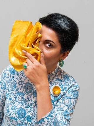 naina.co, khaosphilos, acrylic sclupture on canvas, folded acrylics, sculpted art, paint sculpture, original art, madeinindia, women artists, indian artist, contemporary art, indian art, chiaroscuro, self-portrait, portraits of the artist, art photographer, art blogger