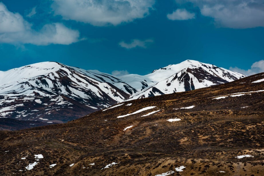 banjara experiences, naina redhu, naina.co, tethys himalayan den, spiti, chicham khas, lahaul spiti, himachal pradesh, eyesfordestinations, mountains, himalayas, himalayn griffon, vulture, red fox, blue sheep, ibex, wildlife, snow leaopard, kaza market, tabo, mane, tectonic plates, chicham bridge, gete village, kee monastery, key, ladarcha, kiyato, manali road, travel photographer, landscape photographer, #NAINAxBanjaraExperiences