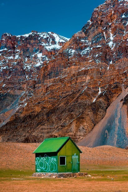 banjara experiences, naina redhu, naina.co, tethys himalayan den, spiti, chicham khas, lahaul spiti, himachal pradesh, eyesfordestinations, mountains, himalayas, himalayn griffon, vulture, red fox, blue sheep, ibex, wildlife, snow leaopard, kaza market, tabo, mane, tectonic plates, chicham bridge, gete village, kee monastery, key, ladarcha, kiyato, manali road, travel photographer, landscape photographer, #NAINAxBanjaraExperiences