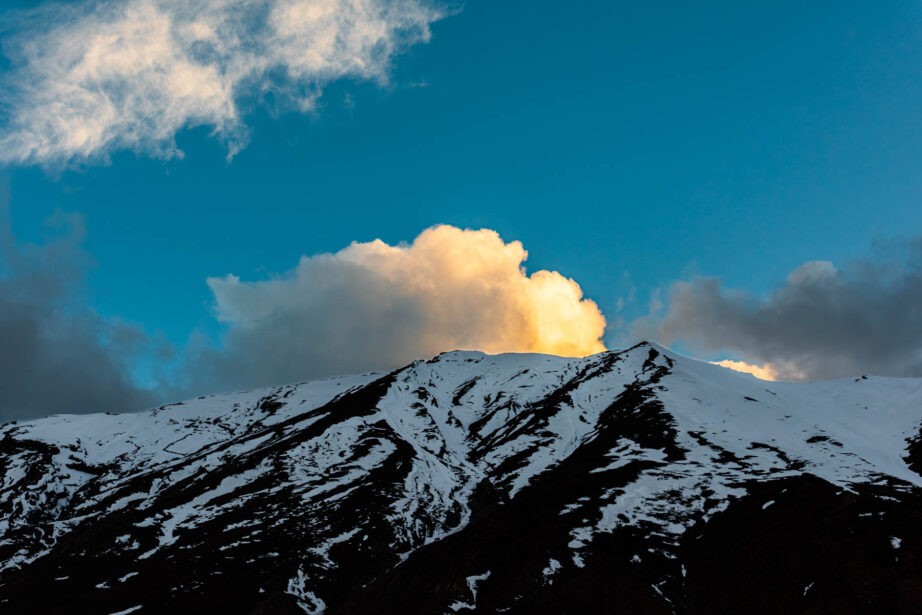 banjara experiences, naina redhu, naina.co, tethys himalayan den, spiti, chicham khas, lahaul spiti, himachal pradesh, eyesfordestinations, mountains, himalayas, himalayn griffon, vulture, red fox, blue sheep, ibex, wildlife, snow leaopard, kaza market, tabo, mane, tectonic plates, chicham bridge, gete village, kee monastery, key, ladarcha, kiyato, manali road, travel photographer, landscape photographer, #NAINAxBanjaraExperiences