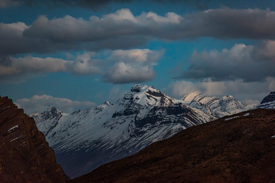 banjara experiences, naina redhu, naina.co, tethys himalayan den, spiti, chicham khas, lahaul spiti, himachal pradesh, eyesfordestinations, mountains, himalayas, himalayn griffon, vulture, red fox, blue sheep, ibex, wildlife, snow leaopard, kaza market, tabo, mane, tectonic plates, chicham bridge, gete village, kee monastery, key, ladarcha, kiyato, manali road, travel photographer, landscape photographer, #NAINAxBanjaraExperiences