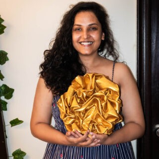 sold, original art, folded acrylic paint on canvas, made in india, khaosphilos, naina redhu, naina.co, contemporary art, indian artist, certificate of authenticity, wearable art brooch, contemporary art brooch,  mega gold