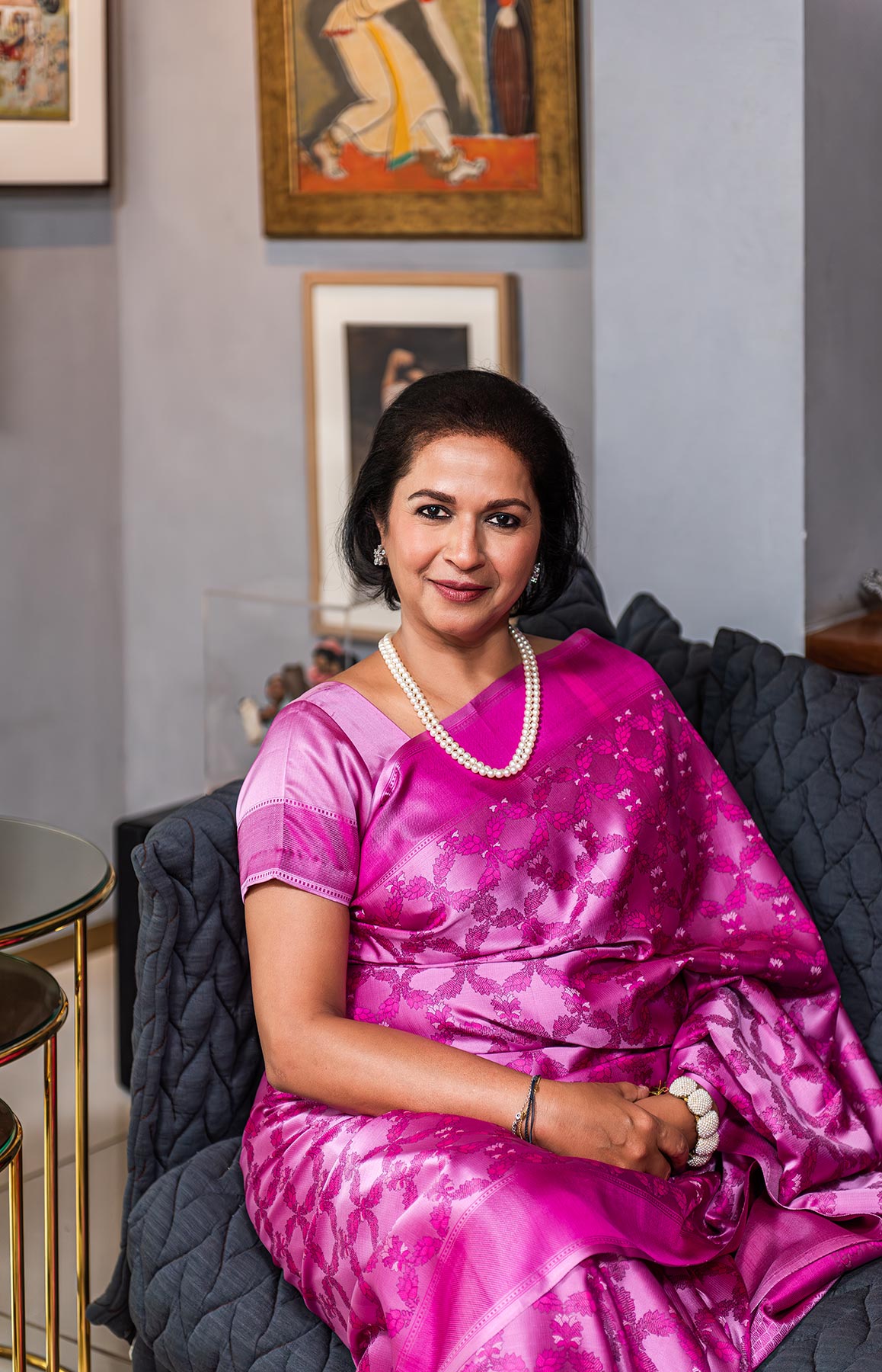 priya paul, angadi, advaya, national handloom day, portraiture, portrait photographer, women photographers, naina.co, naina redhu, tccggd, satin brocade saree, delhi portrait photographer, head shot photographer, corporate portrait photographer