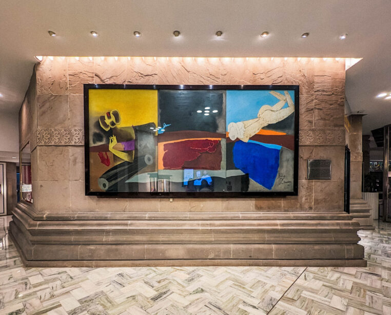 itc maurya, hospitality, staycation, hotel, new delhi, eyesfordestinations, naina.co, naina redhu, bukhara, towers lounge, check in, swimming pool, mf husain, art in hospitality, lifestyle photographer, lifestyle blogger, travel