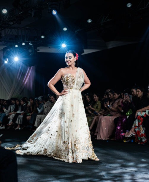 #EyesForFashion, couture 2024, couture presentation, Divya Mishra, nargis couture, fashion designer, fashion show, indian couture, indian fashion, Indian Fashion Designer, naina redhu, naina.co, professional photographer, Rahul Mishra, Runway, India Couture Week, backstage, fashion photographer, runway photographer