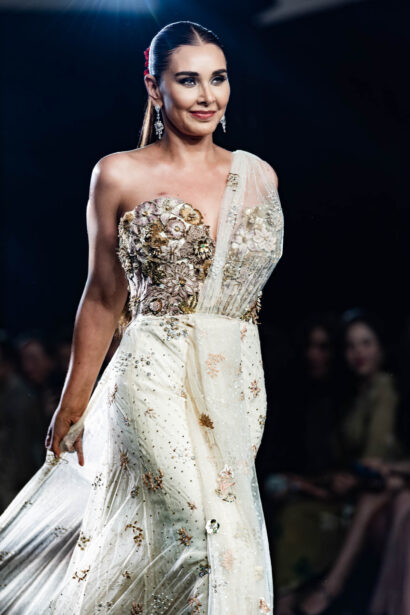 #EyesForFashion, couture 2024, couture presentation, Divya Mishra, nargis couture, fashion designer, fashion show, indian couture, indian fashion, Indian Fashion Designer, naina redhu, naina.co, professional photographer, Rahul Mishra, Runway, India Couture Week, backstage, fashion photographer, runway photographer
