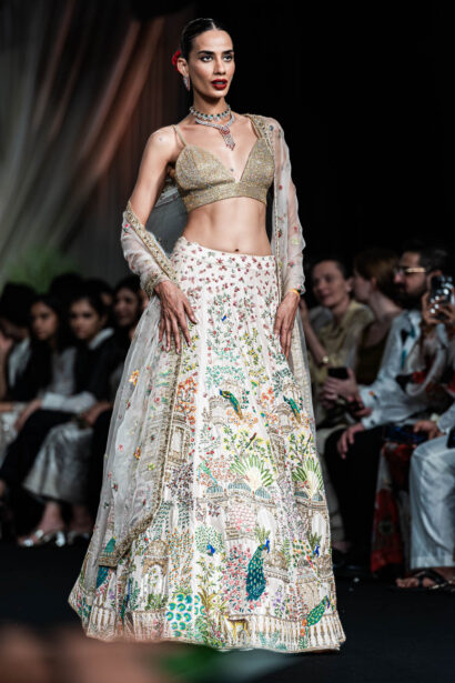 #EyesForFashion, couture 2024, couture presentation, Divya Mishra, nargis couture, fashion designer, fashion show, indian couture, indian fashion, Indian Fashion Designer, naina redhu, naina.co, professional photographer, Rahul Mishra, Runway, India Couture Week, backstage, fashion photographer, runway photographer