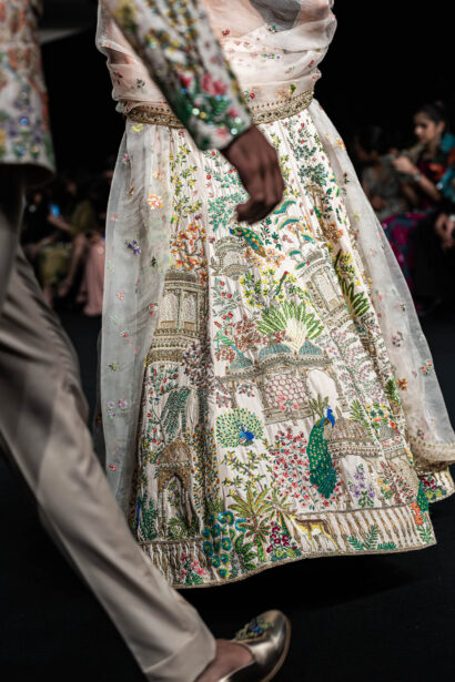 #EyesForFashion, couture 2024, couture presentation, Divya Mishra, nargis couture, fashion designer, fashion show, indian couture, indian fashion, Indian Fashion Designer, naina redhu, naina.co, professional photographer, Rahul Mishra, Runway, India Couture Week, backstage, fashion photographer, runway photographer