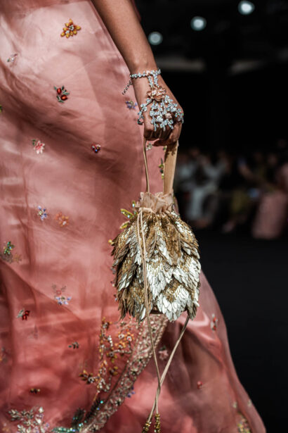 #EyesForFashion, couture 2024, couture presentation, Divya Mishra, nargis couture, fashion designer, fashion show, indian couture, indian fashion, Indian Fashion Designer, naina redhu, naina.co, professional photographer, Rahul Mishra, Runway, India Couture Week, backstage, fashion photographer, runway photographer