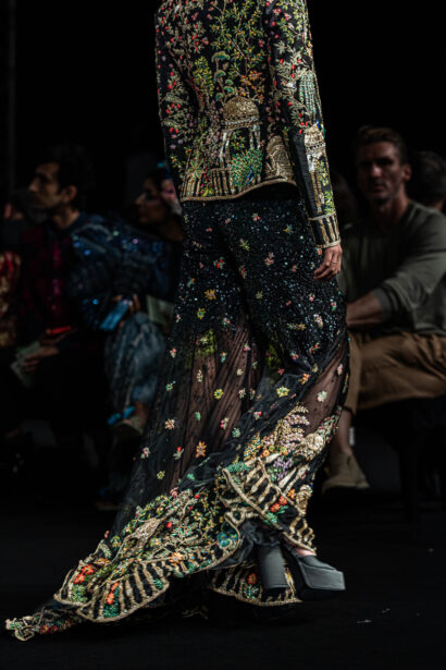 #EyesForFashion, couture 2024, couture presentation, Divya Mishra, nargis couture, fashion designer, fashion show, indian couture, indian fashion, Indian Fashion Designer, naina redhu, naina.co, professional photographer, Rahul Mishra, Runway, India Couture Week, backstage, fashion photographer, runway photographer