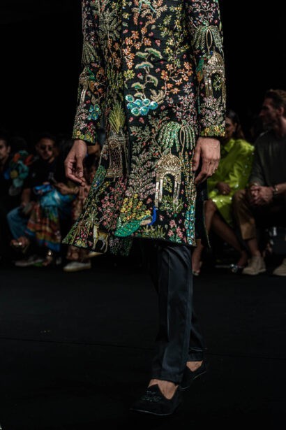 #EyesForFashion, couture 2024, couture presentation, Divya Mishra, nargis couture, fashion designer, fashion show, indian couture, indian fashion, Indian Fashion Designer, naina redhu, naina.co, professional photographer, Rahul Mishra, Runway, India Couture Week, backstage, fashion photographer, runway photographer