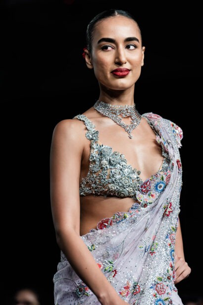 #EyesForFashion, couture 2024, couture presentation, Divya Mishra, nargis couture, fashion designer, fashion show, indian couture, indian fashion, Indian Fashion Designer, naina redhu, naina.co, professional photographer, Rahul Mishra, Runway, India Couture Week, backstage, fashion photographer, runway photographer