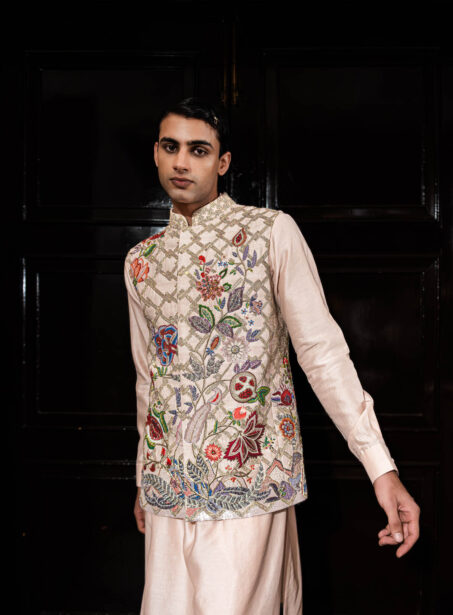 #EyesForFashion, couture 2024, couture presentation, Divya Mishra, nargis couture, fashion designer, fashion show, indian couture, indian fashion, Indian Fashion Designer, naina redhu, naina.co, professional photographer, Rahul Mishra, Runway, India Couture Week, backstage, fashion photographer, runway photographer