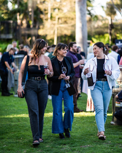 Wine Debut, Adelaide Zoo, 2024, EightAtTheGate, Wrattonbully, Jane Richards, Event Photographer, Naina, Naina Redhu, South Australia Wine Industry Association, SAWIA, Professional Photographer, Naina.co, Wine Tasting, New Releases