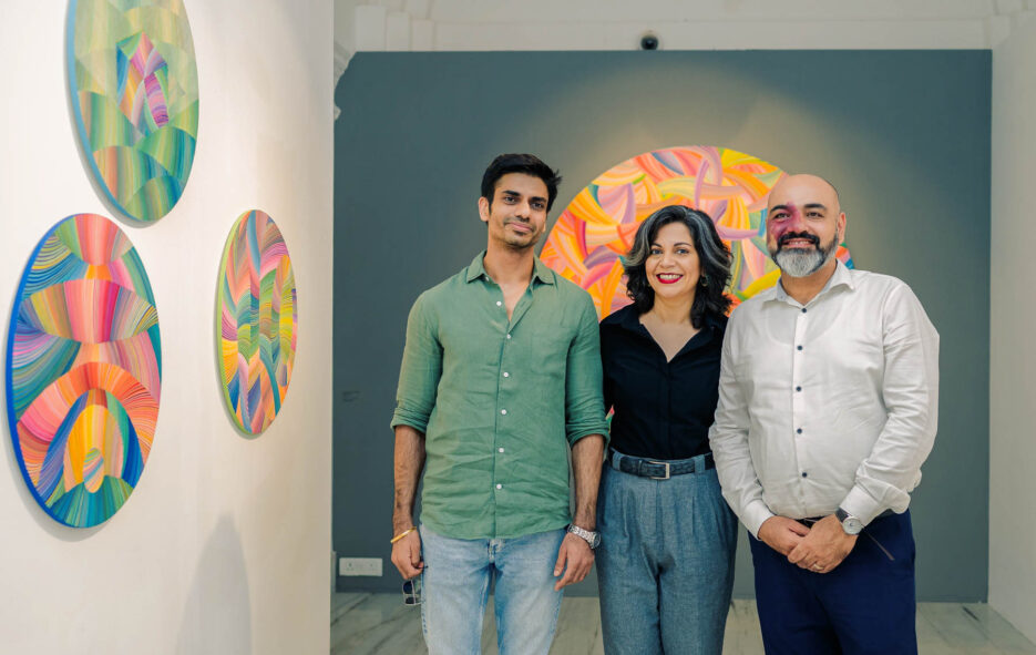naina.co, naina redhu, artist, the art qurious, TAQ, art gallery, gallery show, group show, geometric abstraction, circular canvas, khaosphilos, Adelaide, south Australia, india, acrylics on canvas, original art, contemporary art, colorful art, Travancore palace, new delhi