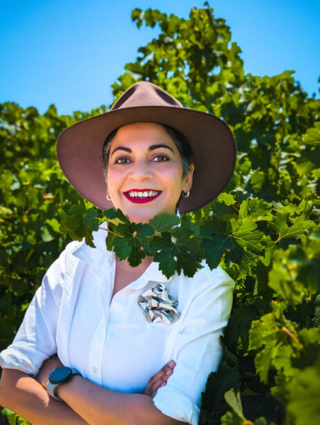 naina.co, naina redhu, Adelaide photographer, lifestyle, wine, eight at the gate, eightatthegate, wrattonbully, south Australia, wine region, wine estate, vineyard, photography,jane Richards, claire Richards, tom, meg, grapes, grape vine, south australian