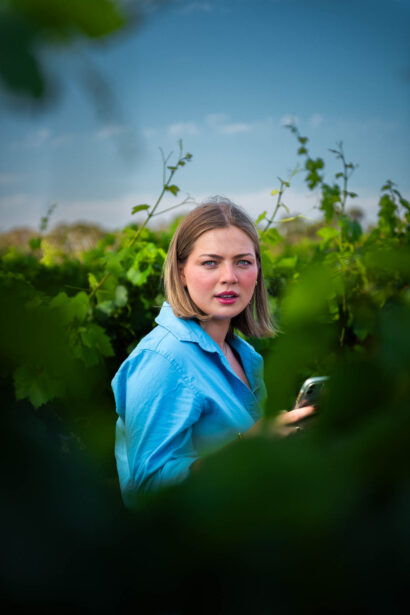 naina.co, naina redhu, Adelaide photographer, lifestyle, wine, eight at the gate, eightatthegate, wrattonbully, south Australia, wine region, wine estate, vineyard, photography,jane Richards, claire Richards, tom, meg, grapes, grape vine, south australian