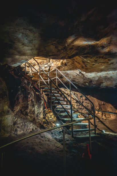 naina.co, naina redhu, Adelaide photographer, lifestyle, wine, eight at the gate, eightatthegate, wrattonbully, south Australia, wine region, wine estate, vineyard, photography, jane Richards, south Australian, limestone coast, naracoorte caves, limestone caves, stalactites, stalagmites, Alexandra caves, world heritage site, unesco