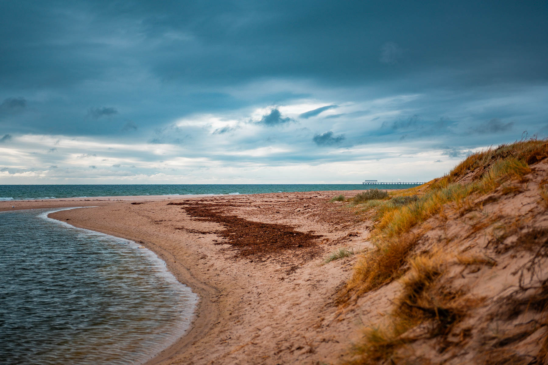naina redhu, naina.co, Adelaide photographer, South Australia, Henley Beach, seascape, landscape, landscape photographer, photographer, writer, experience collector, blogger, nature photographer, professional photographer, Australian, ocean waves, sunset, beaches, sand