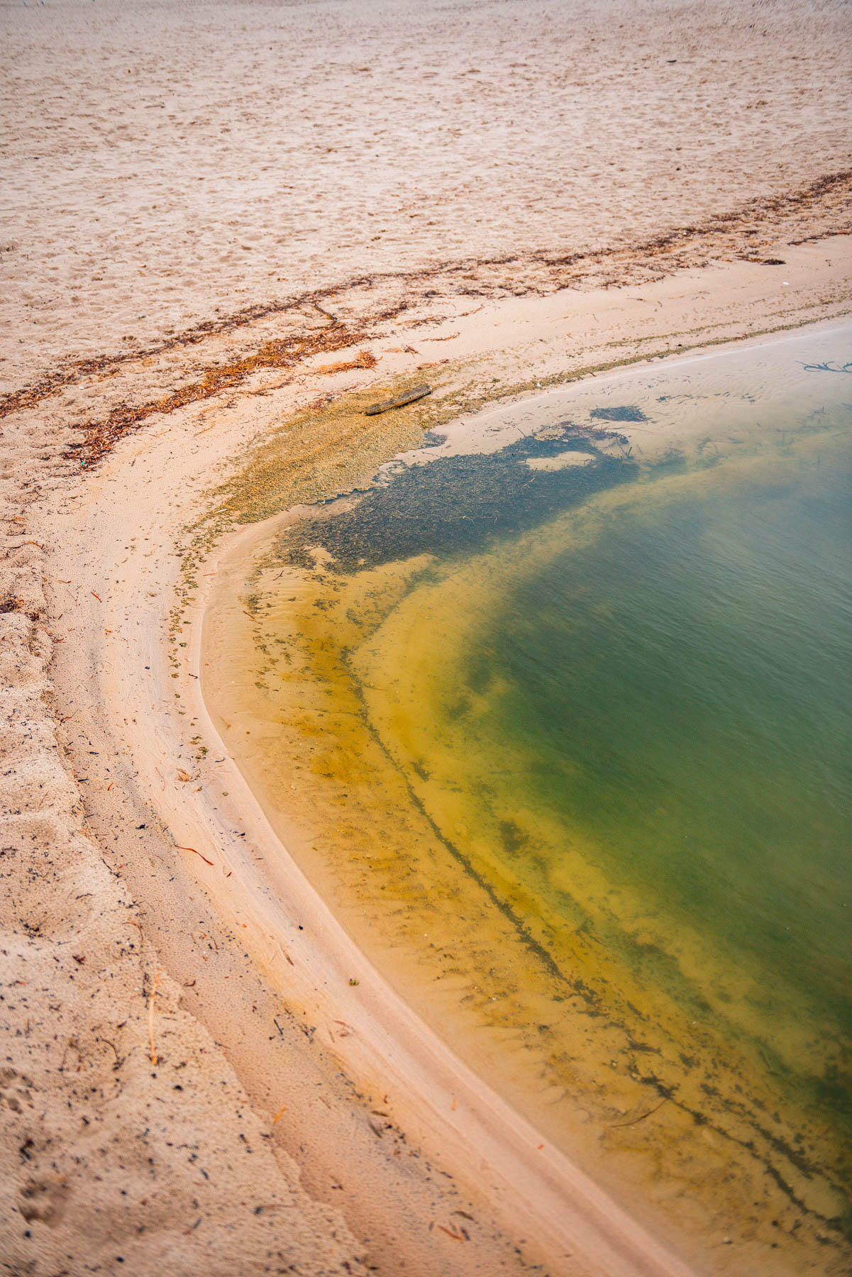 naina redhu, naina.co, Adelaide photographer, South Australia, Henley Beach, seascape, landscape, landscape photographer, photographer, writer, experience collector, blogger, nature photographer, professional photographer, Australian, ocean waves, sunset, beaches, sand