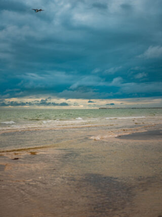 naina redhu, naina.co, Adelaide photographer, South Australia, Henley Beach, seascape, landscape, landscape photographer, photographer, writer, experience collector, blogger, nature photographer, professional photographer, Australian, ocean waves, sunset, beaches, sand