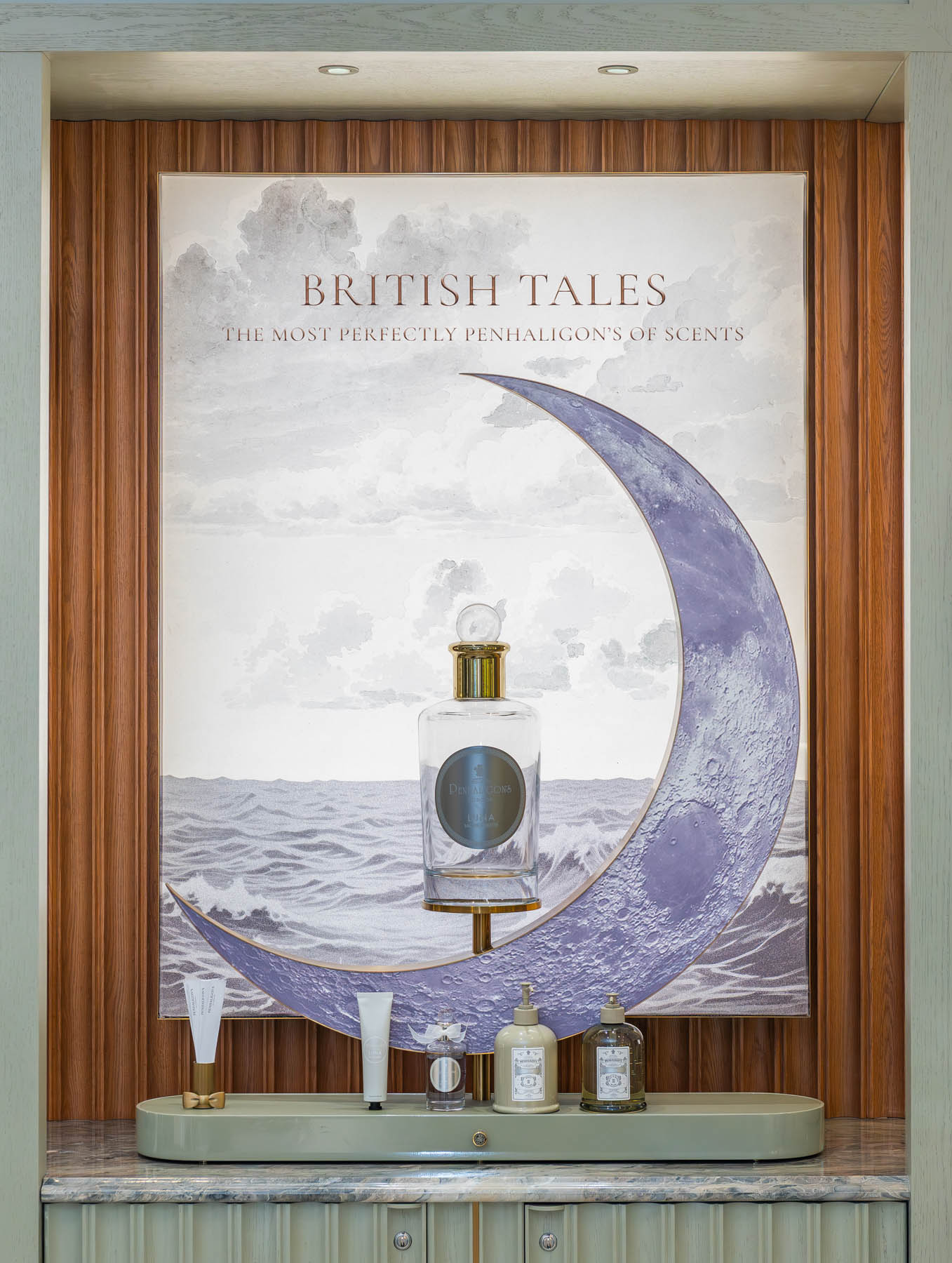 penhaligons, David Jones, Adelaide photographer, store front, visual merchandise photographer, store photographer, store photography, fragrance brand, London, PUIG, perfumes, eyesforluxury, luxury brand, puig oceania, naina Redhu, naina.co, professional photography