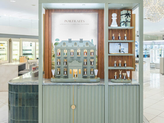 penhaligons, David Jones, Adelaide photographer, store front, visual merchandise photographer, store photographer, store photography, fragrance brand, London, PUIG, perfumes, eyesforluxury, luxury brand, puig oceania, naina Redhu, naina.co, professional photography