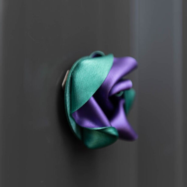 naina redhu, naina.co, Adelaide Contemporary Artist, wearable art brooches, contemporary jewellery, contemporary brooch, formae coloris australia, form, colour, folded, art series, brooch series, wear a painting, Adelaide photographer, south Australia, art photographer, art writer, art blogger, Adelaide art influencer, lifestyle photographer, contemporary artist, emerging artist, photos for social media, photographer, writer, experience collector, blogger, photographer, professional photographer, Australian, south Australian, female artist, chromascape, jewel tones, formal accessories, art accessories, collectibles, objets d'art, one-of-a-kind, hand made, made in Australia, khaosphilos, shop brooches