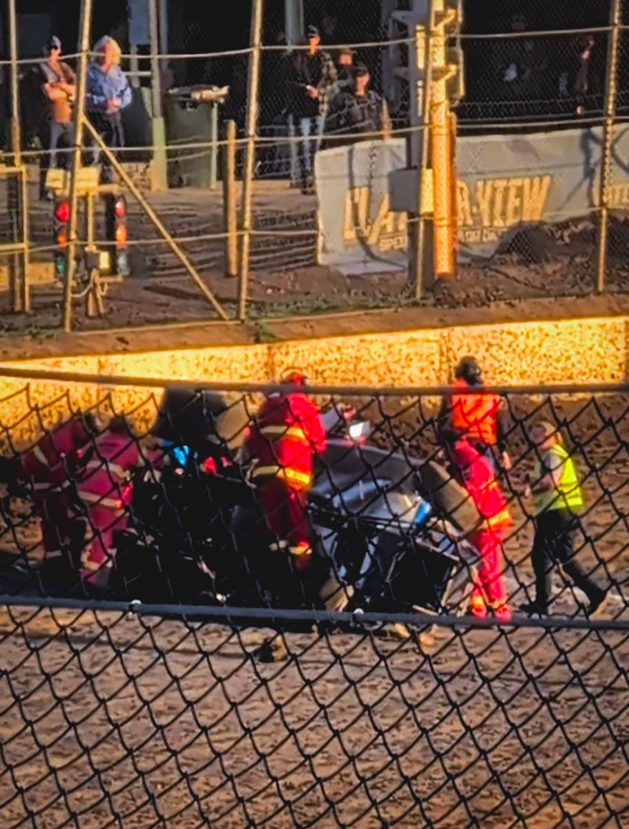 naina redhu, naina.co, Adelaide photographer, south Australia, event photographer, event photography, launch event, sprintcars, speedweek, brandt, murray bridge, lifestyle photography, photographer, writer, experience collector, blogger, photographer, professional photographer, Australian, lifestyle photography, speedway, exclusive, events, lifestyle, Adelaide